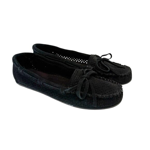 Minnetonka Moccasins Black Perforated Suede Lisa Slip on Leather Flats Size 7 - Picture 2 of 8